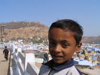 041221113620_boy_in_bundi