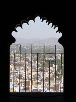 041217234540_mountains_of_udaipur