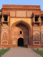 041227161108_diwan-i-khas