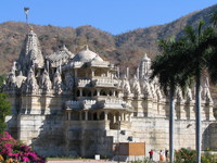 041217010150_chaumukha_temple