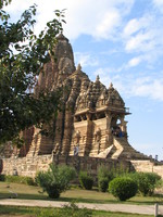 041231150618_kandariya_mahadeva_temple