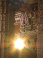 041231164810_setting_sun_of_khajuraho