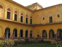 050104144740_rani_mahal