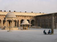 021_great_mosque_with_the_blinds