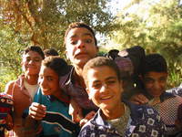 010_bahariya-kids