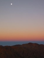 007_moon_set_of_sinai