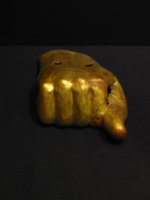 075_golden_fingers