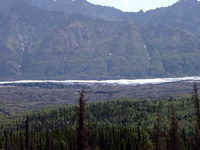 07190056_another_flat_glacier