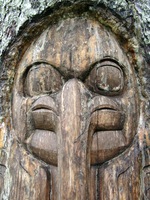 06140105_eagle_face_totem