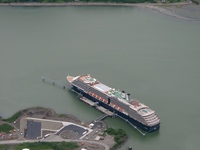 06140090_holland_america_cruise