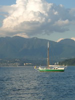 09070009_green_sail