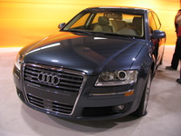 0027_audi_w12