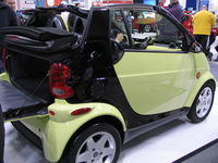 0145_mercede_smart_car