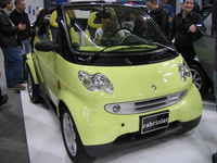 0147_mercede_smart_car