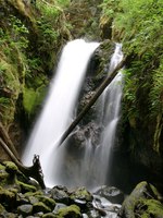 06290030_waterfall_of_strathcona
