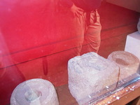 033_the_waterproof_stone_box