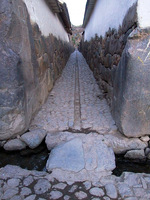 008_a_perfect_inca_alley