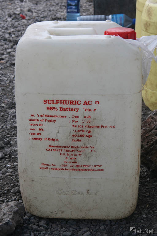 sulphric acid water container
