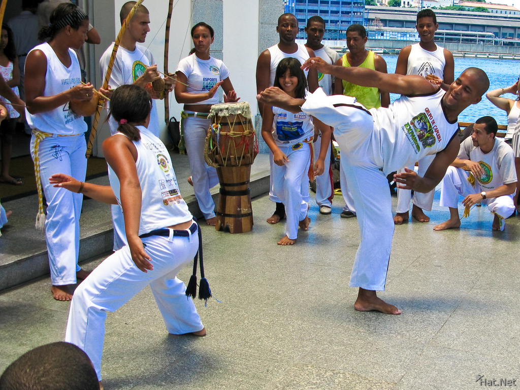 capoeira students