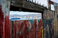 20151013115654_Window_to_Valparaiso_Port