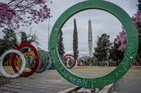 20150923161237_bicentenial_tower_and_circle_park