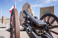 cannon and flag Arica,  Región de Arica y Parinacota,  Chile, South America