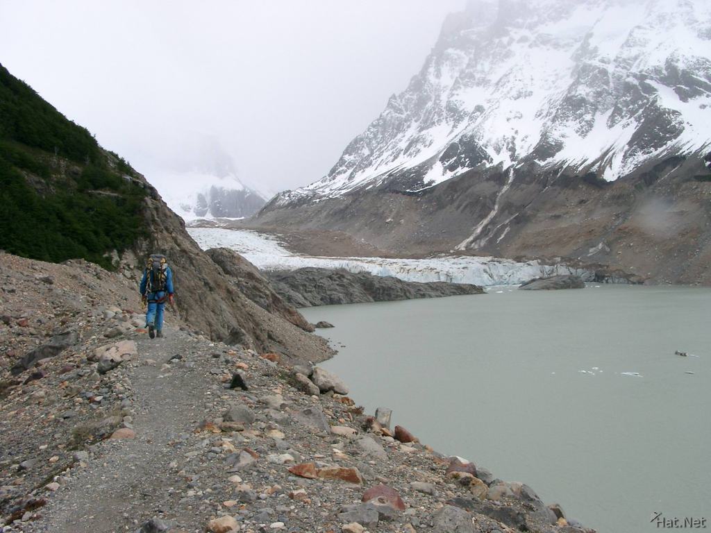 hike to glacier